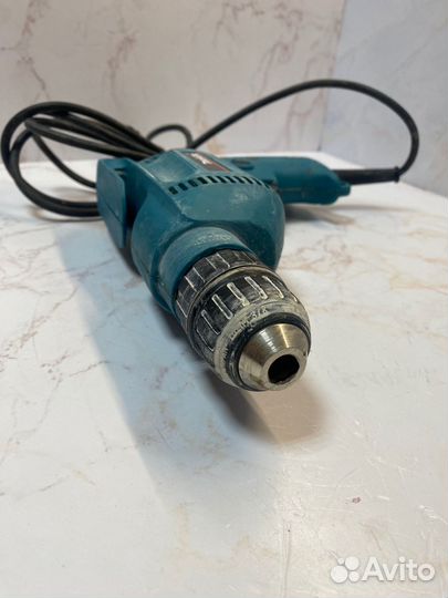 Дрель Makita 6408