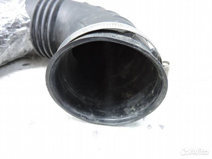 Патрубок воздушного фильтра Mercedes-Benz E-Class