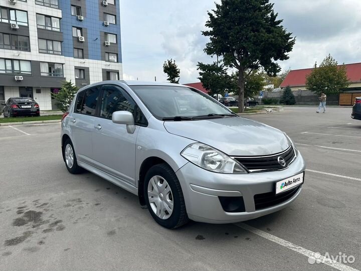 Nissan Tiida 1.6 AT, 2011, 121 000 км