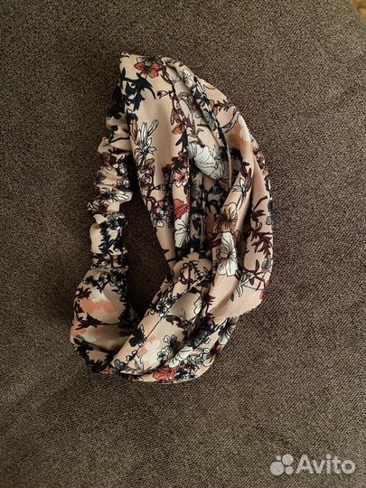 Повязка на голову Stradivarius