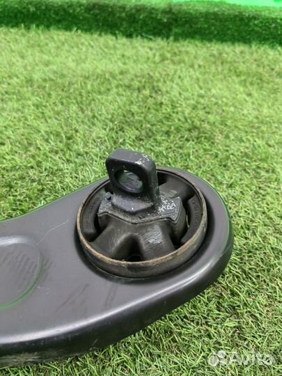 Рычаг продольный задний правый Kia Sportage 4 QL