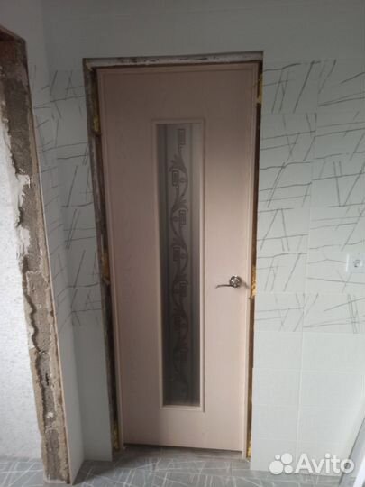 Дверь межкомнатная 700 х 2000 бу