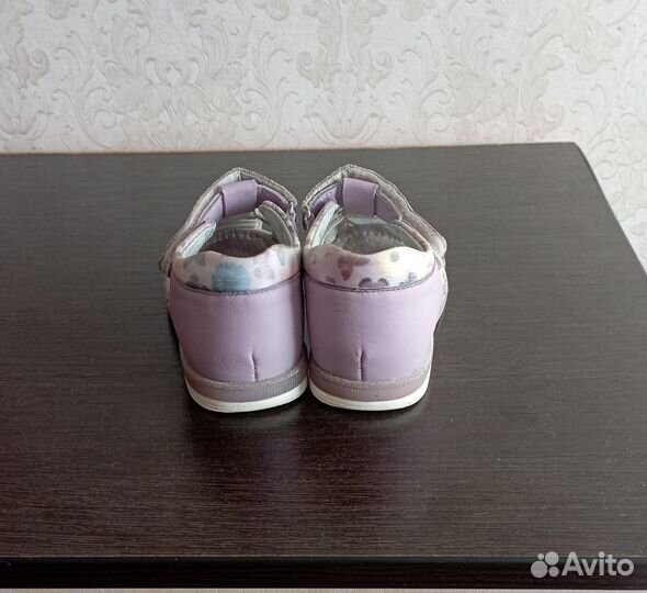 Сандалии для девочки