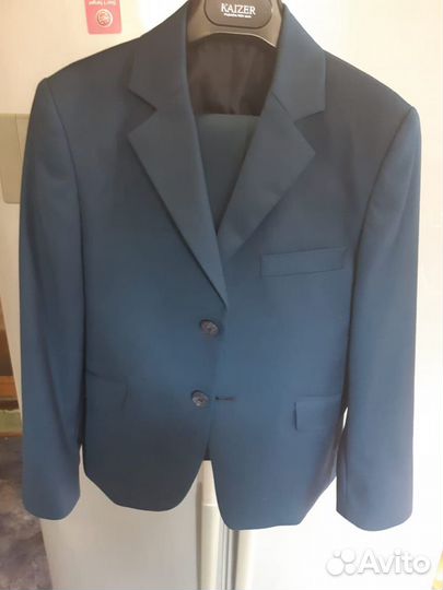 Костюм школьный