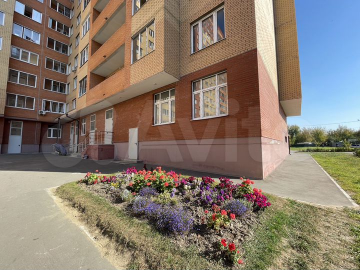 Комната 28,2 м² в 2-к., 2/17 эт.