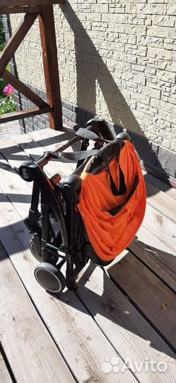 Прогулочная коляска Cam Cubo