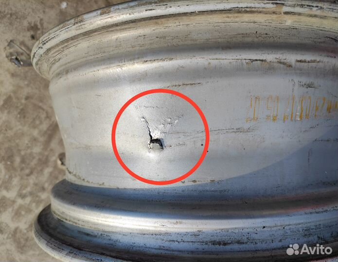 Диск битый один r16 Kia Ceed 2017