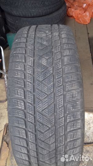 Pirelli Scorpion Winter 275/45 R21 110V