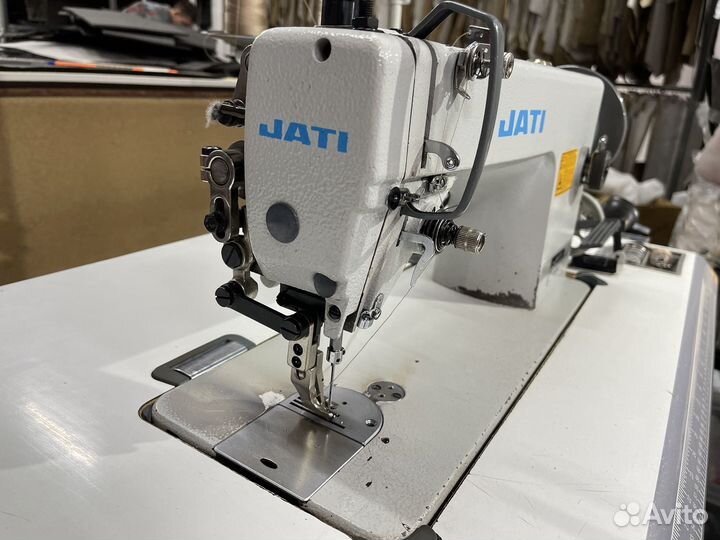 Промышленная швейная машина