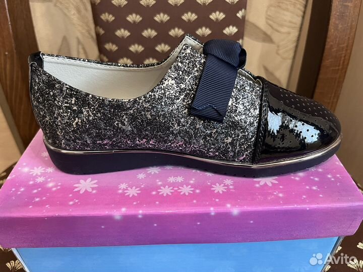 Туфли новые 29 размер