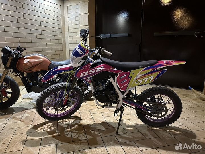 Эндуро/Мотоцикл