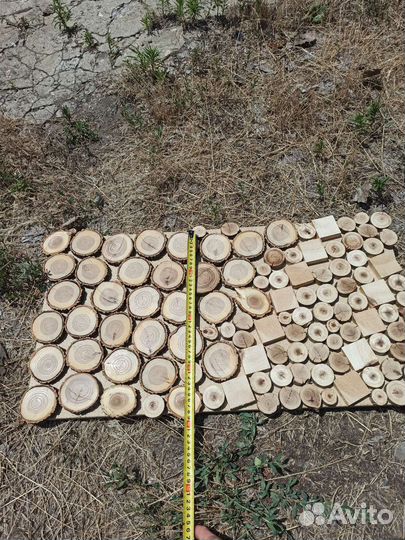 Панно из дерева, спилы дерева, декор