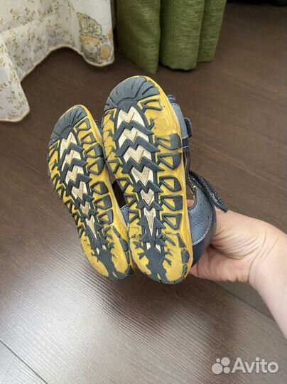 Сандалии 24 размер