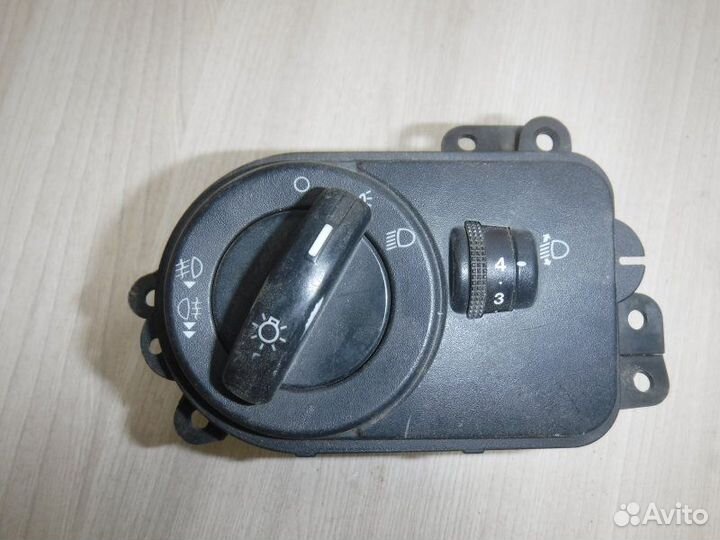 Переключатель света Ford Fusion fyjb 2005