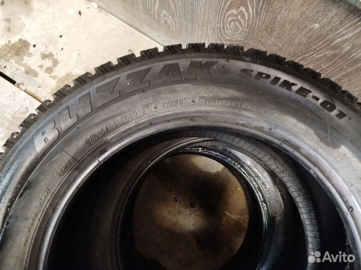 Bridgestone Blizzak Spike-01 185/65 R15