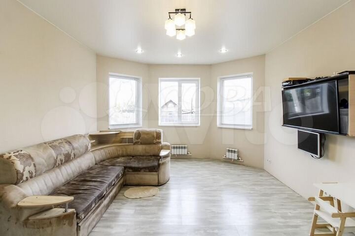 Дом 85 м² на участке 2,3 сот.