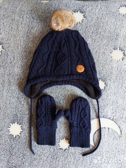 Комплект шапка и варежки