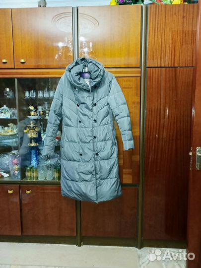 Пуховик зимний женский