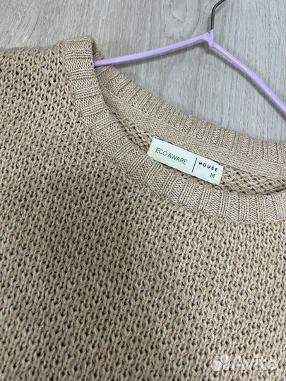 Свитер женский