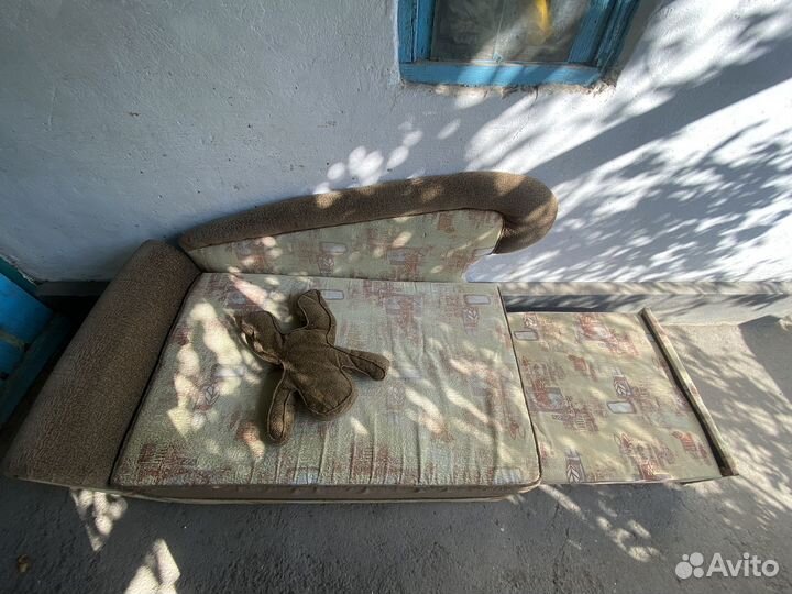 Диван малютка бу