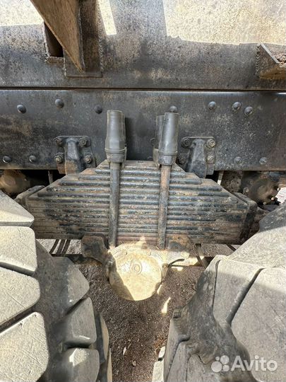 Лесовоз (сортиментовоз) КАМАЗ 43118 с КМУ Атлант, 2005