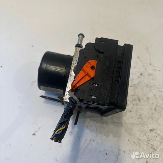 Блок абс, QTU7D16A00 Mitsubishi Outlander 2007-2012 года