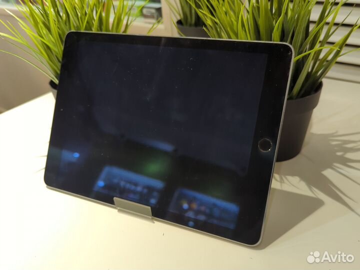 Apple iPad Air 2 64gb акб 87 с симкой