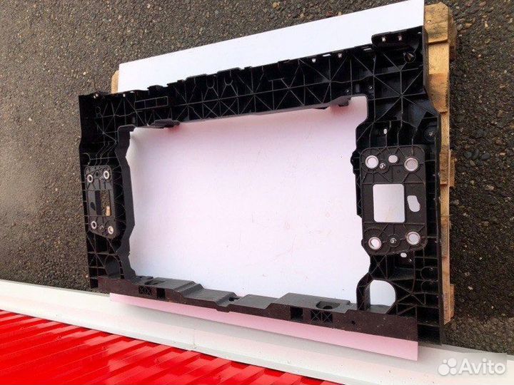 Планка радиатора передняя Voyah Free