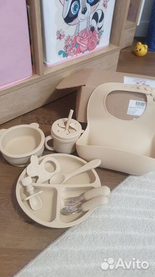 Набор силиконовой посуды для малышей