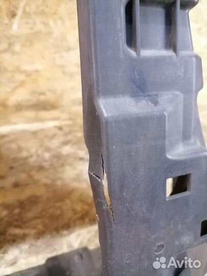 Панель передняя Volkswagen Touran 1.4T 11г