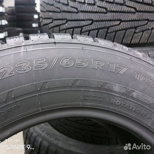 Ikon Tyres Nordman 7 SUV 235/65 R17 108