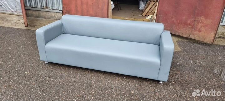 Диван для офиса