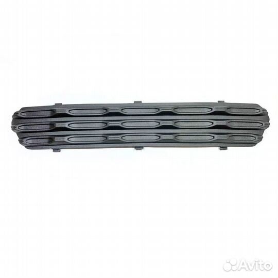 Зимняя заглушка радиатора подойдет только Niva Tra