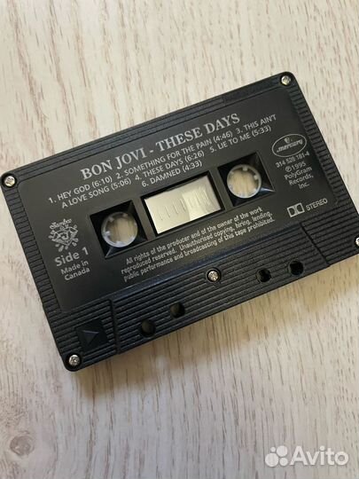 Аудио кассета Bon Jovi Queen винтаж 90-ые