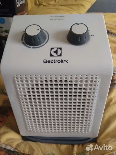 Обогреватель Electrolux EFH/S-1115