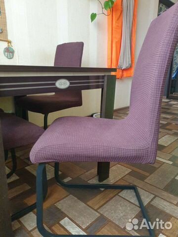 Стол кухонный раздвижной, со стульями