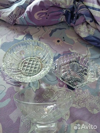Вазы хрусталь и бокалы