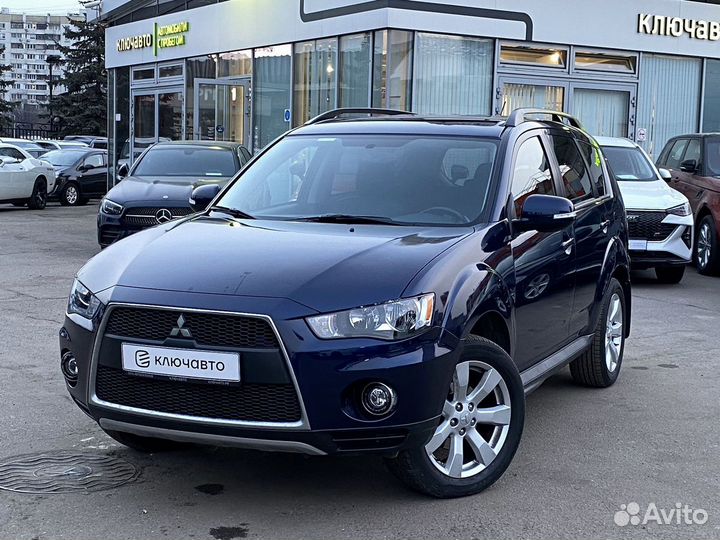 Mitsubishi Outlander 2.0 CVT, 2011, 17 000 км