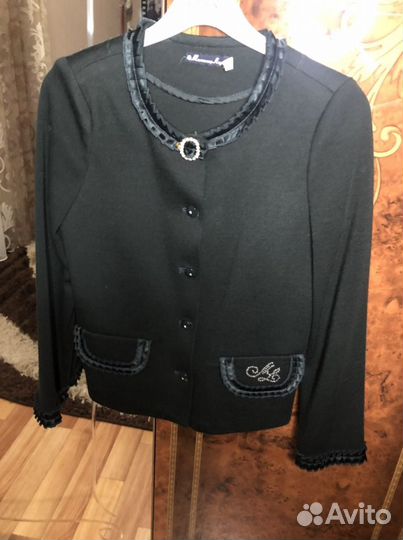 Жакет для девочки «маленькой леди» на 7 лет