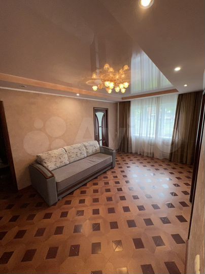 2-к. квартира, 42 м², 1/5 эт.