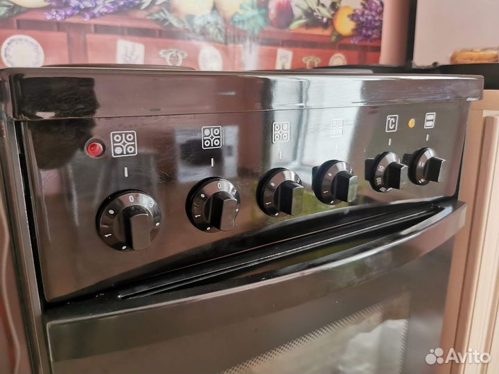 Электрическая плита с духовкой Мечта (4 конф.) Б/У