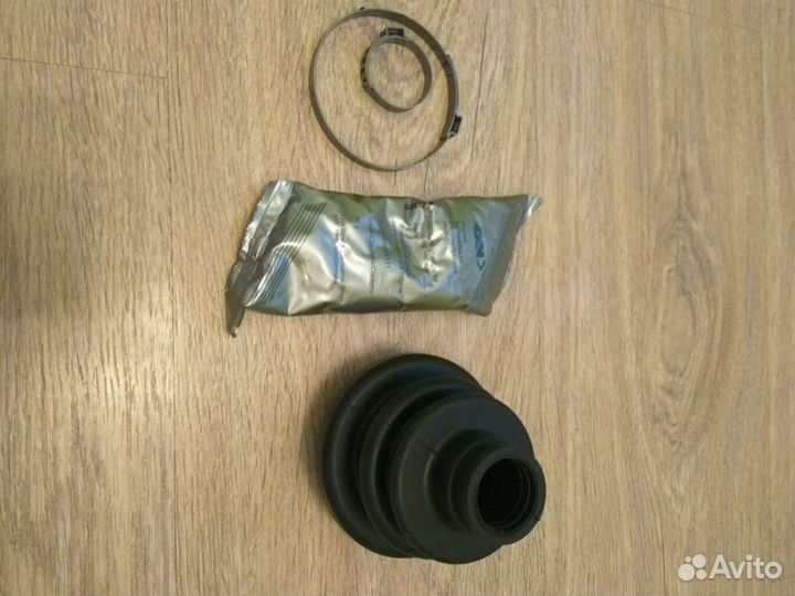 Пыльник на шрус новый