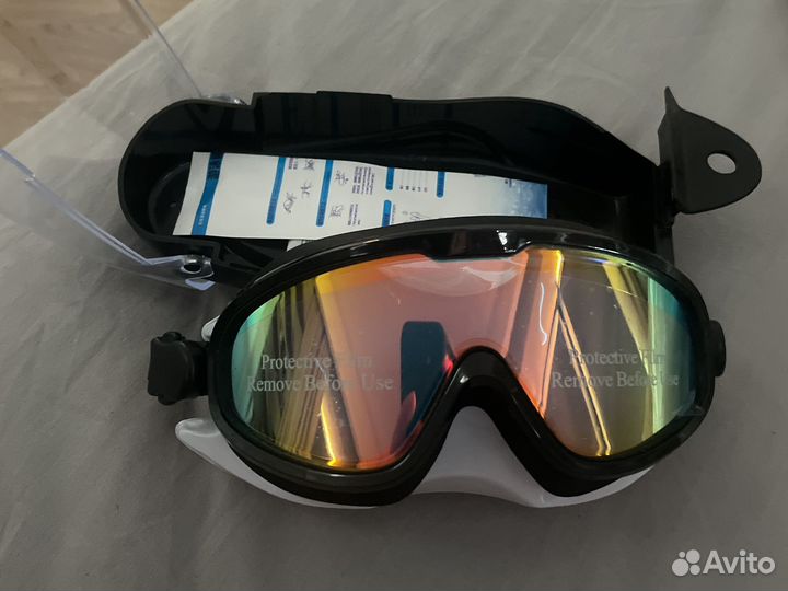 Очки для плавания