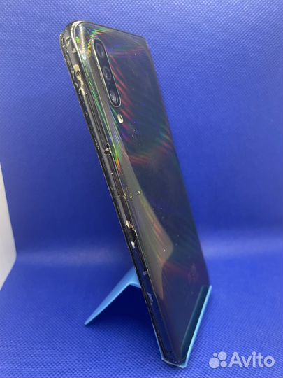 Samsung Galaxy A50, 4/64 ГБ