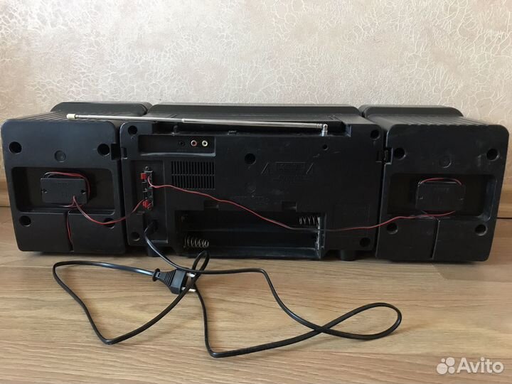 Музыкальный центр sony