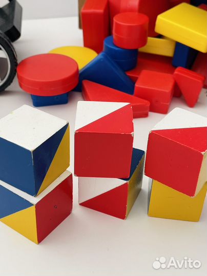 Развивающие игрушки пакетом
