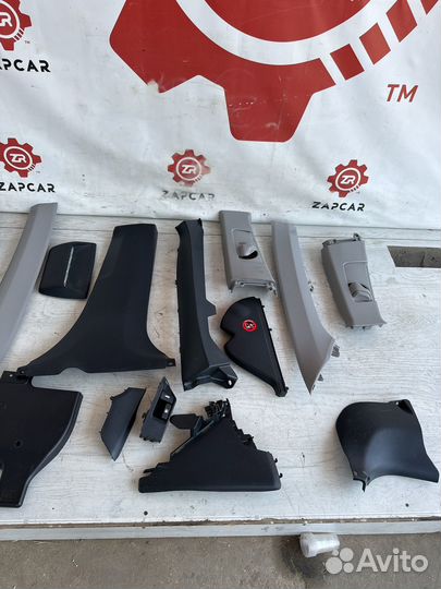 Пластик салонный Camry v50