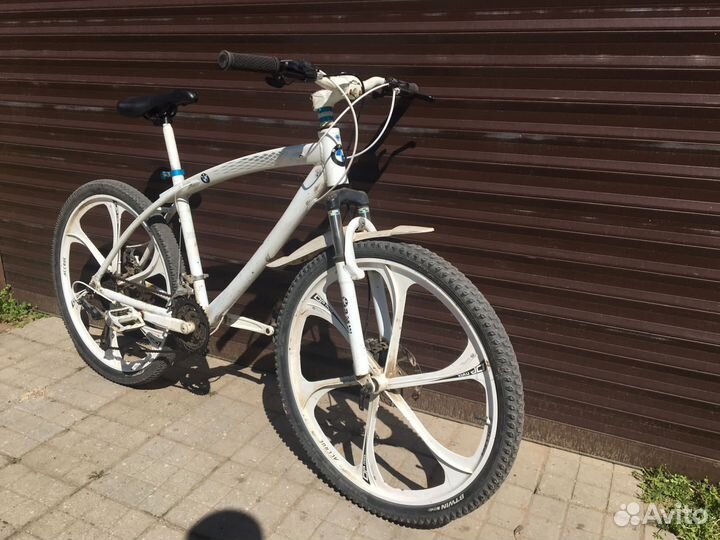 Велосипед бмв