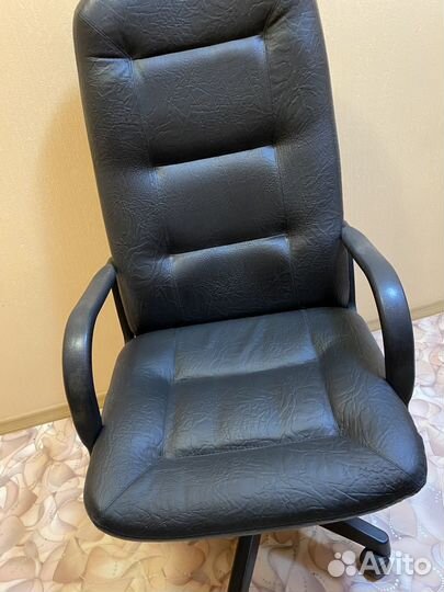 Компьютерное кресло