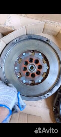 Комплект сцепления на Volkswagen Crafter 2.5 TDI